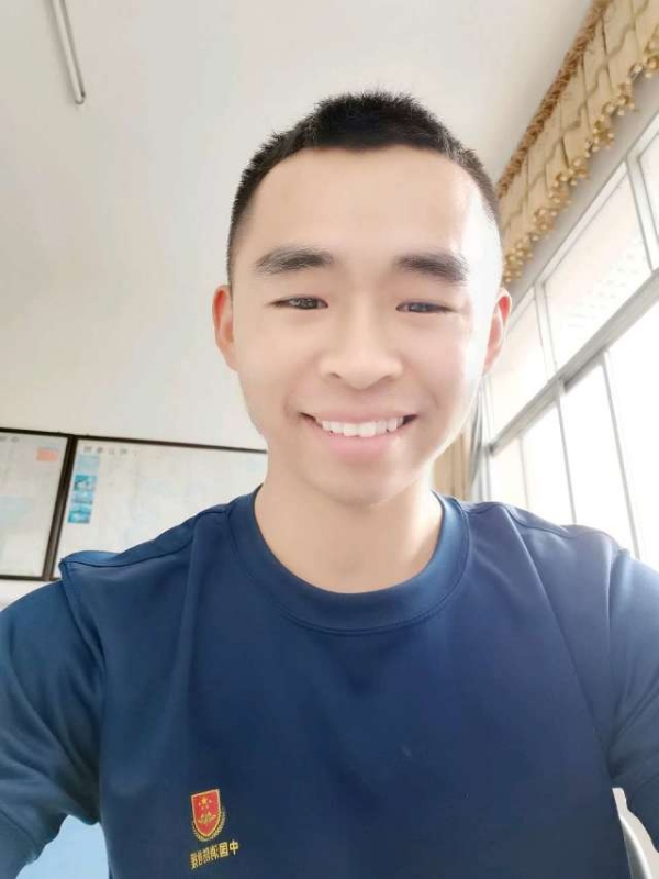 超超的第一张照片--崇左残疾人相亲网